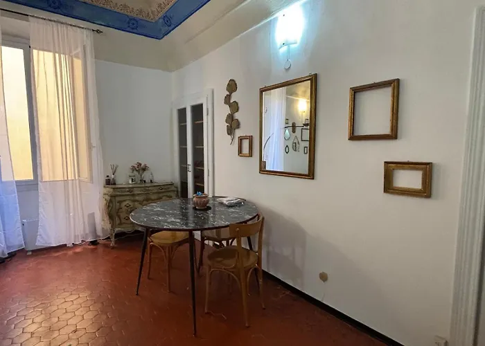 Via Dritta 26 - Heart Of Old Town Bordighera